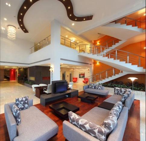 The Altruist Business Hotel Kharadi Poona Buitenkant foto